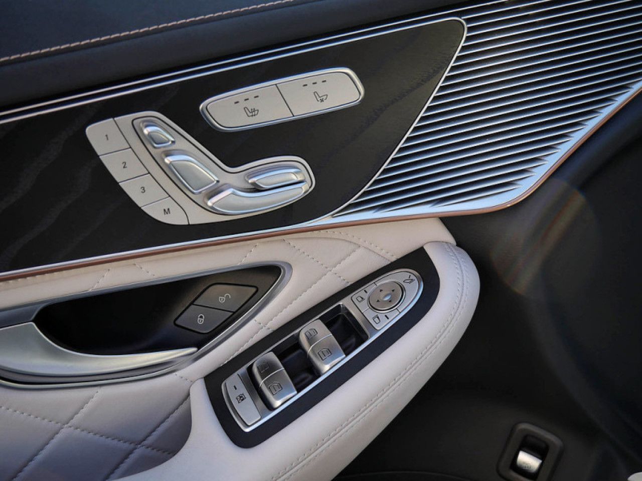 Fahrzeugbild 15 / 20