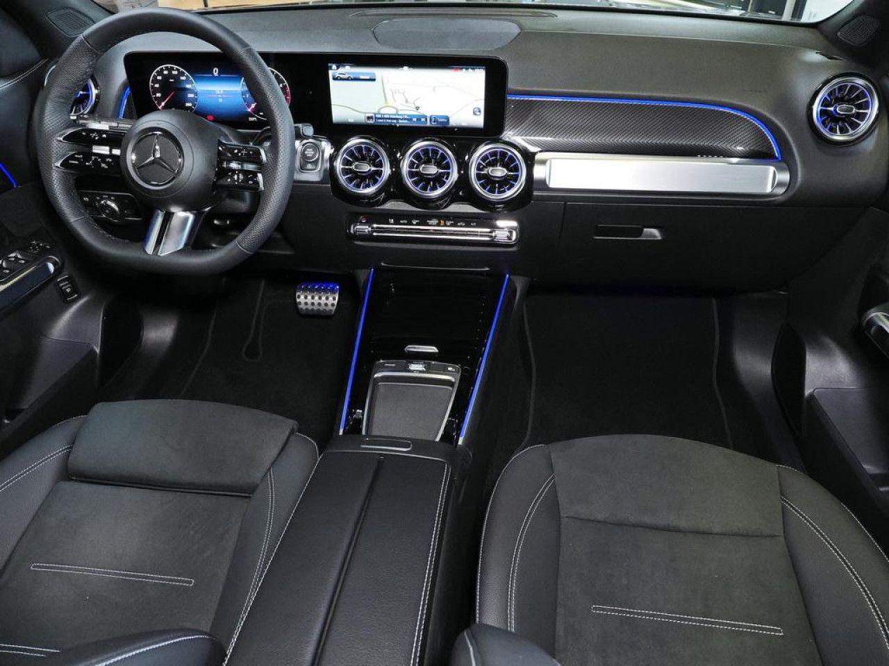 Mercedes-Benz GLB – Bild 13