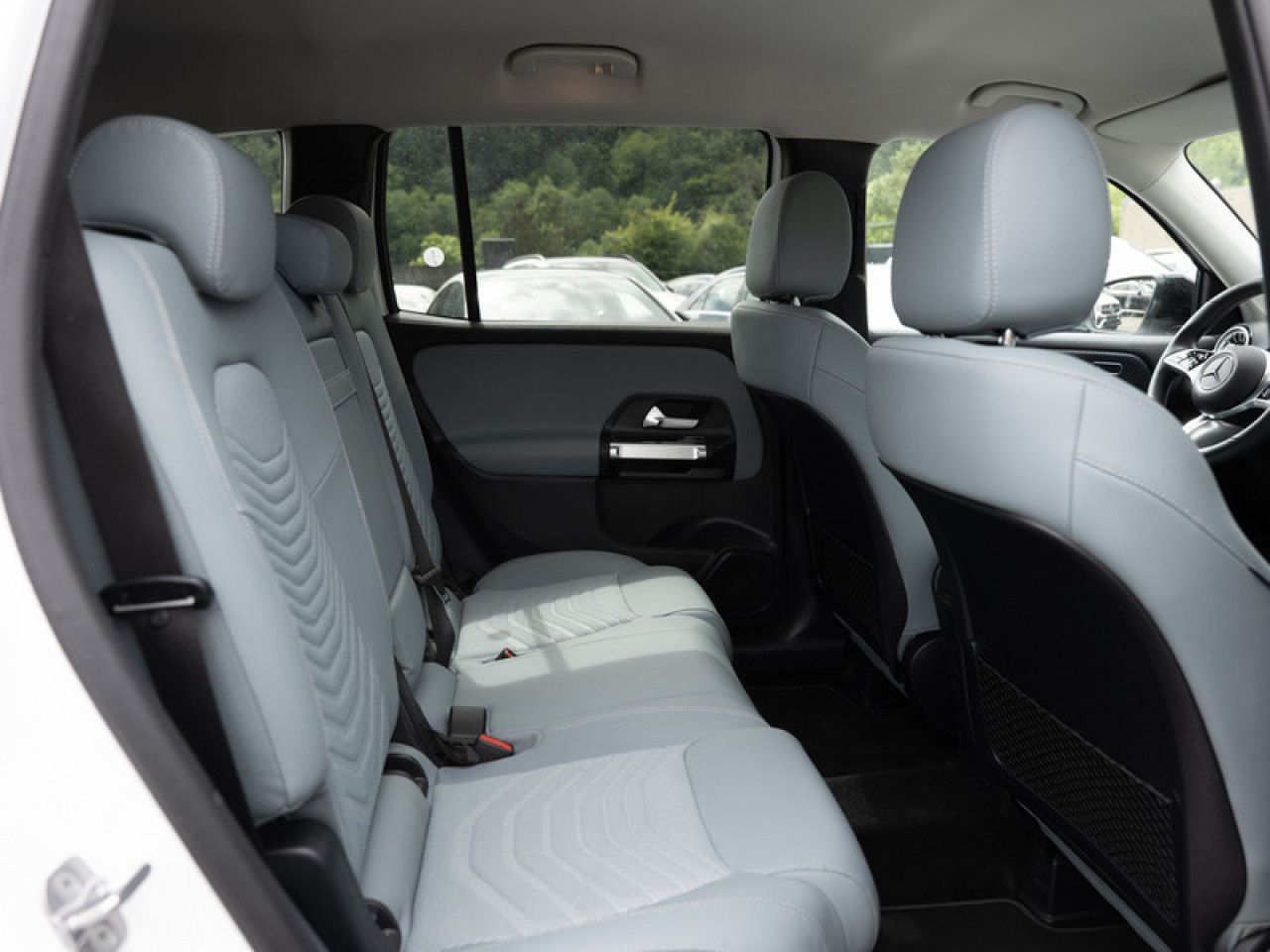 Mercedes-Benz GLB – Bild 4