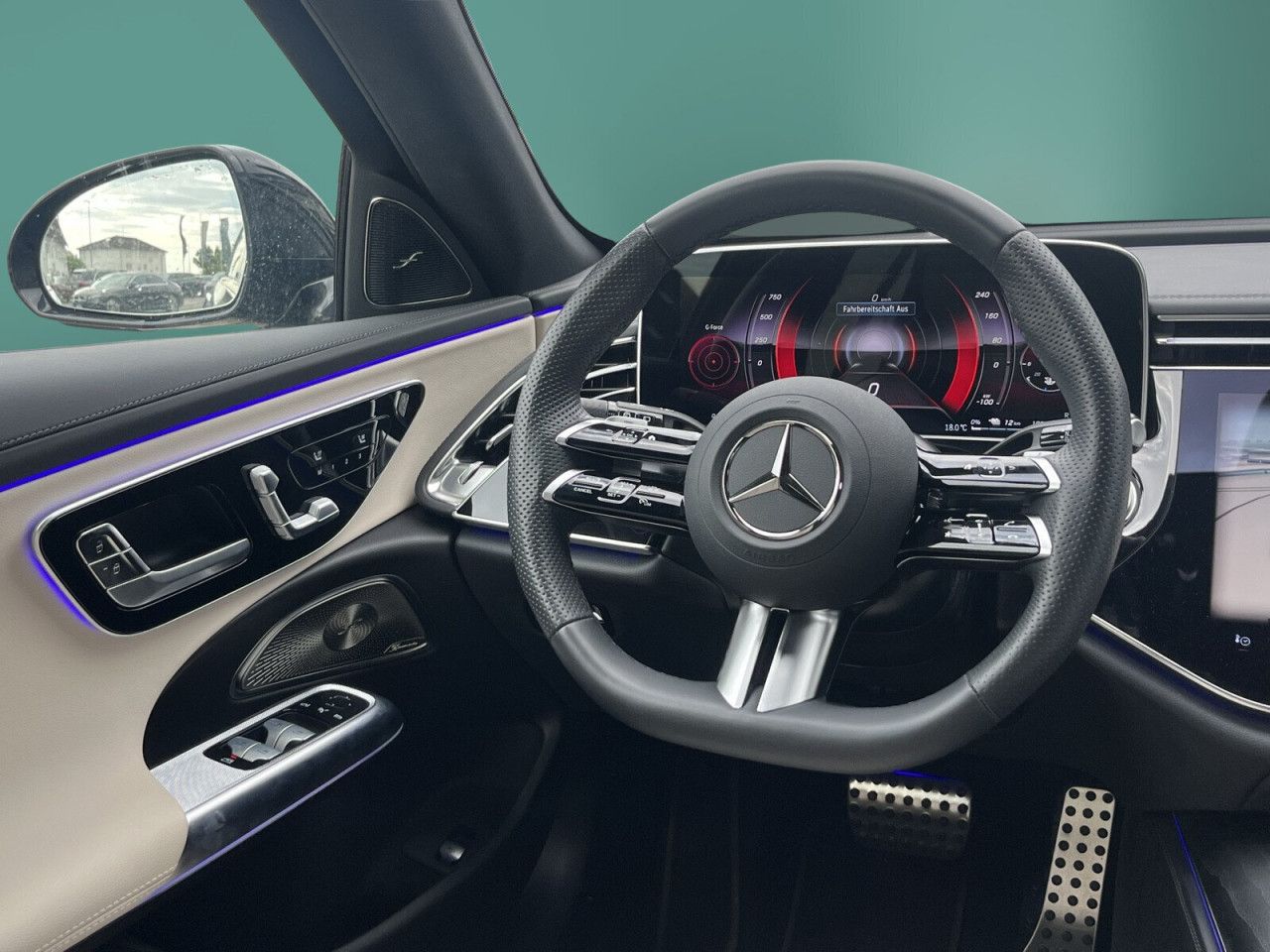 Mercedes-Benz E-Klasse – Bild 12