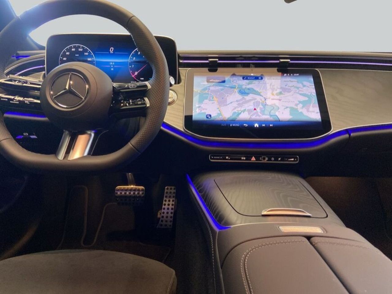 Mercedes-Benz E-Klasse – Bild 14