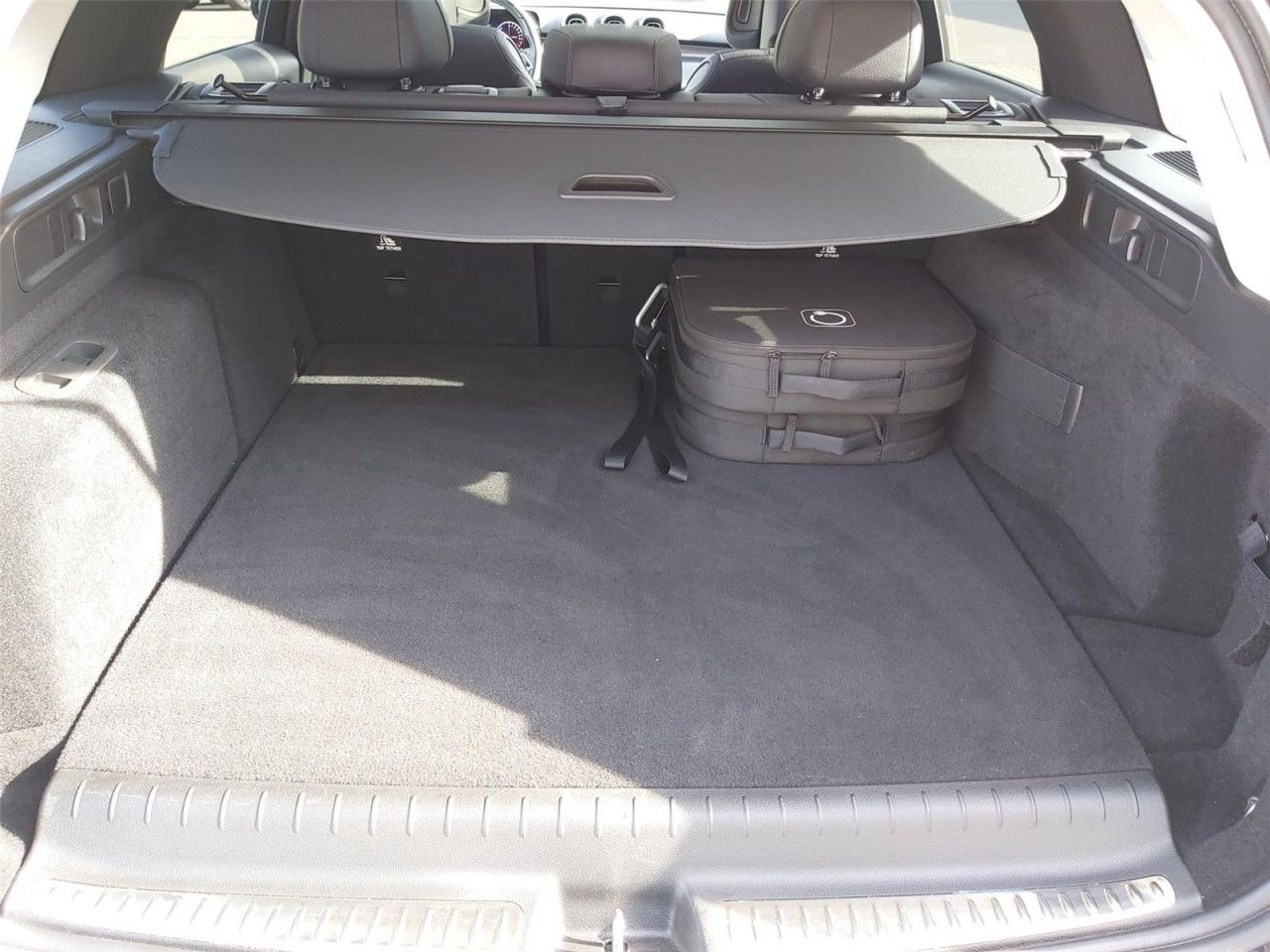 Fahrzeugbild 18 / 28