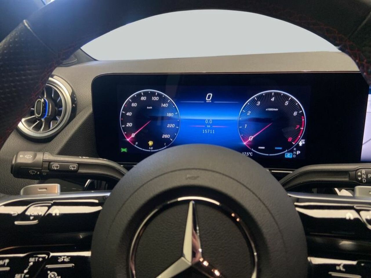 Fahrzeugbild 12 / 15