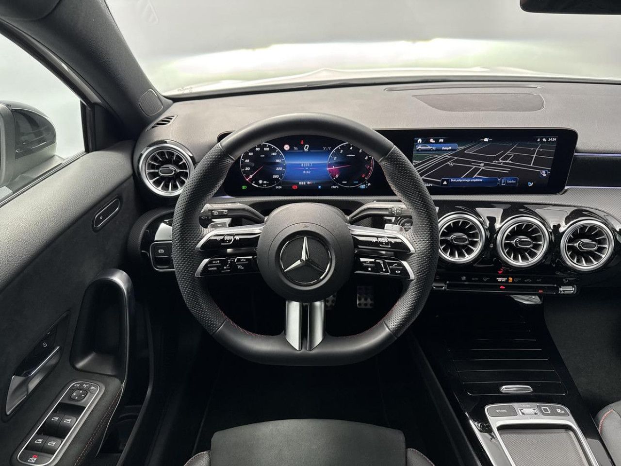 Zdjęcie pojazdu 22 / 25