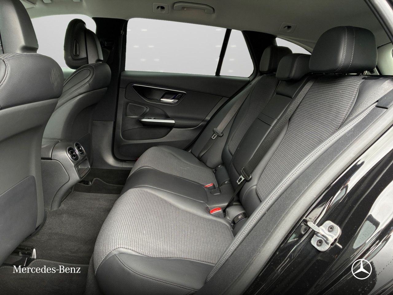 Mercedes-Benz C-Klasse – Bild 9