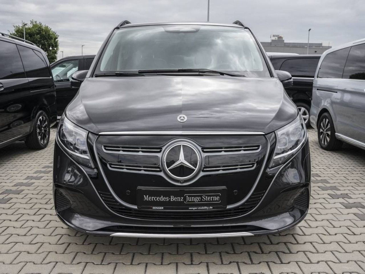 Mercedes-Benz EQV – Bild 2
