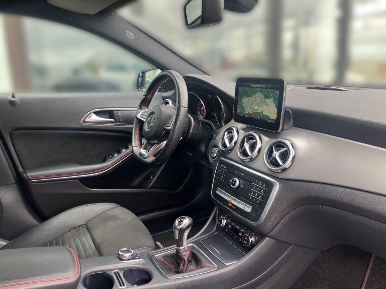 Fahrzeugbild 15 / 17