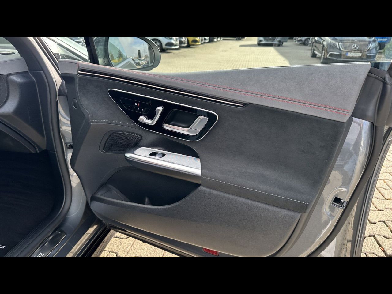 Fahrzeugbild 27 / 30