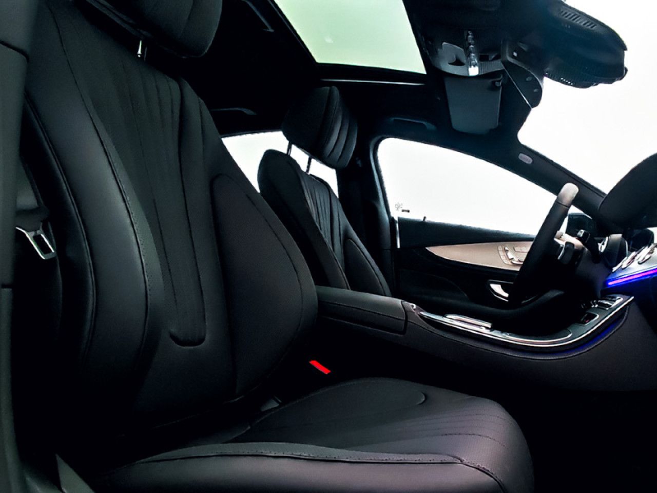 Imagem do veículo 4 / 6