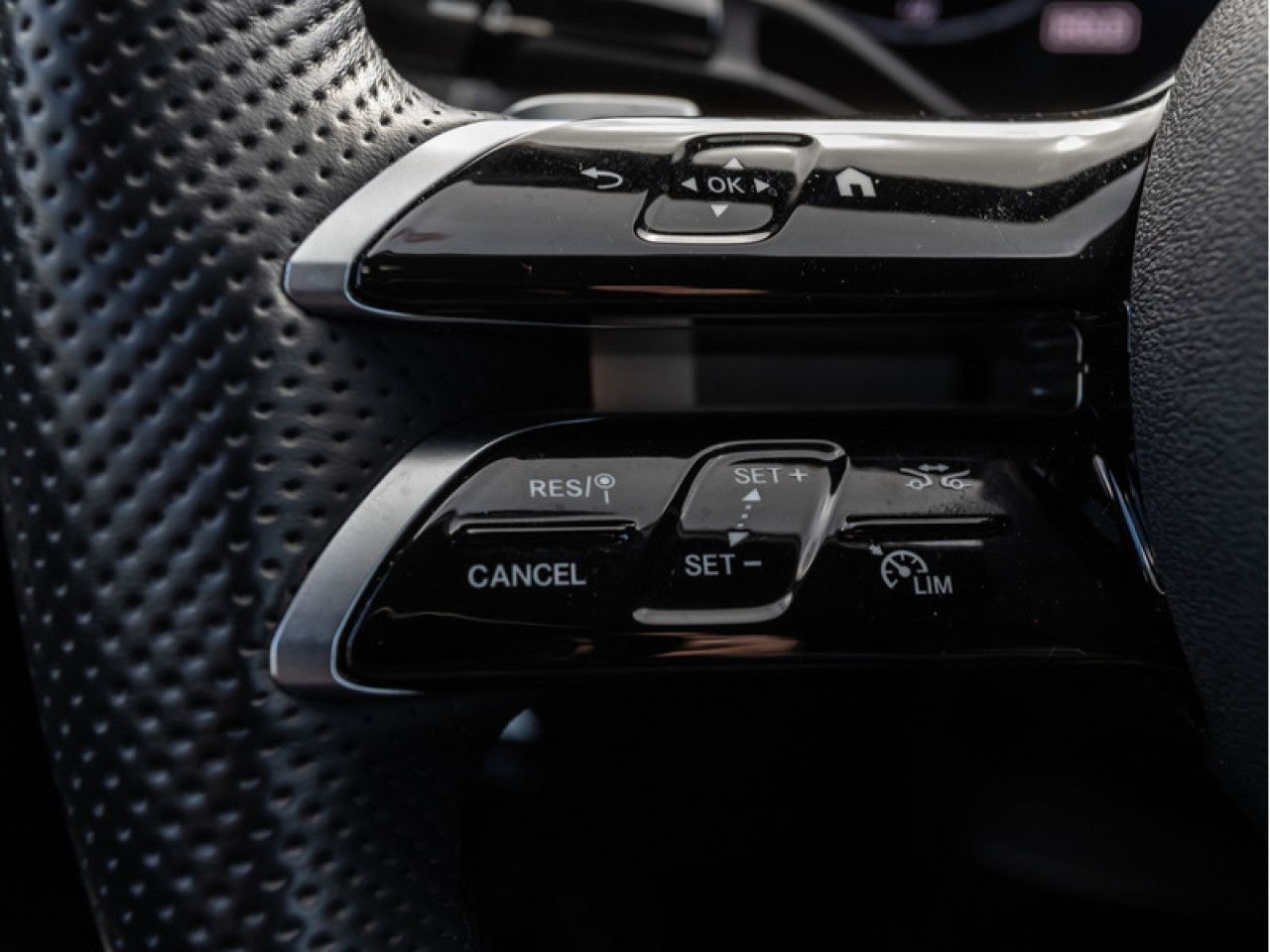 Fahrzeugbild 24 / 25