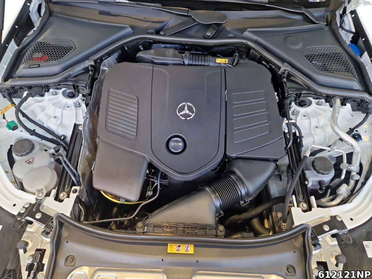 Mercedes-Benz E-Klasse – Bild 7