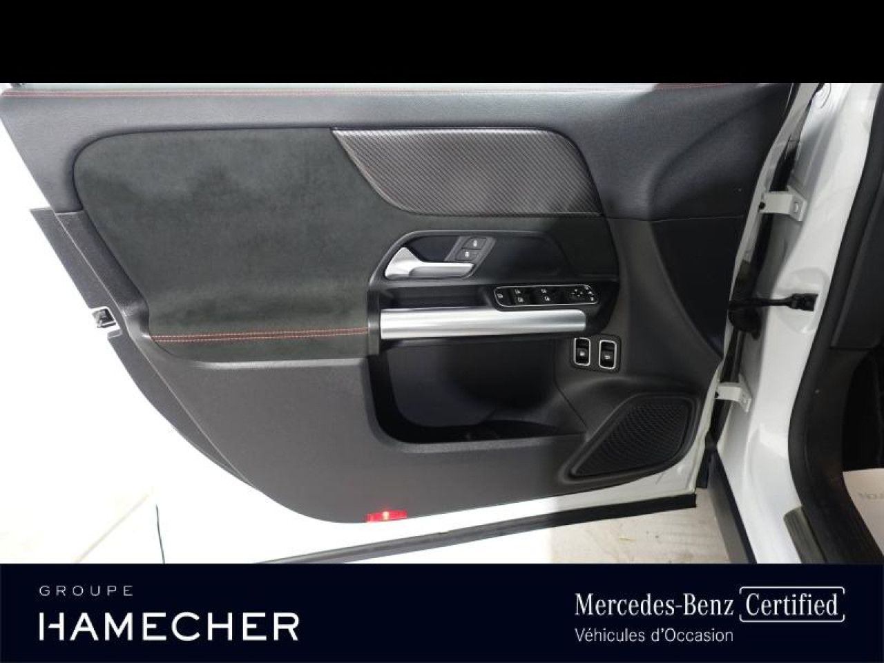 Photo du v&eacute;hicule 11 / 18