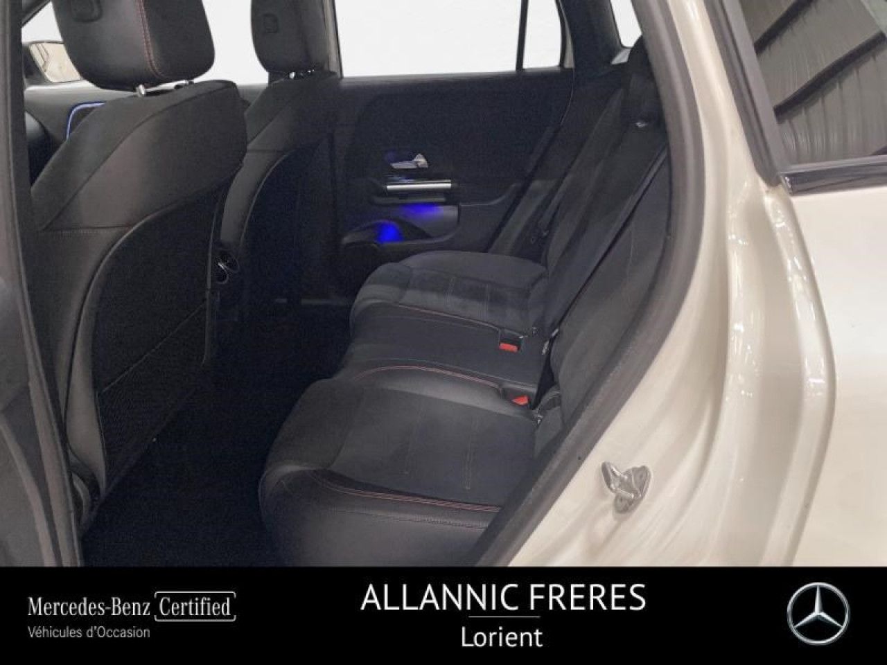 Photo du v&eacute;hicule 11 / 18