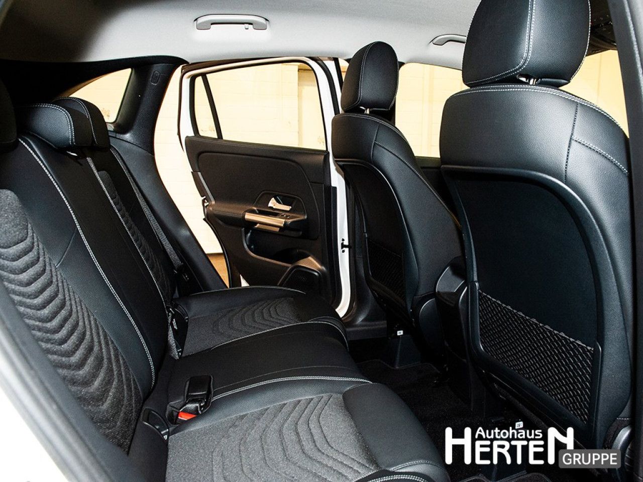 Mercedes-Benz GLA – Bild 17