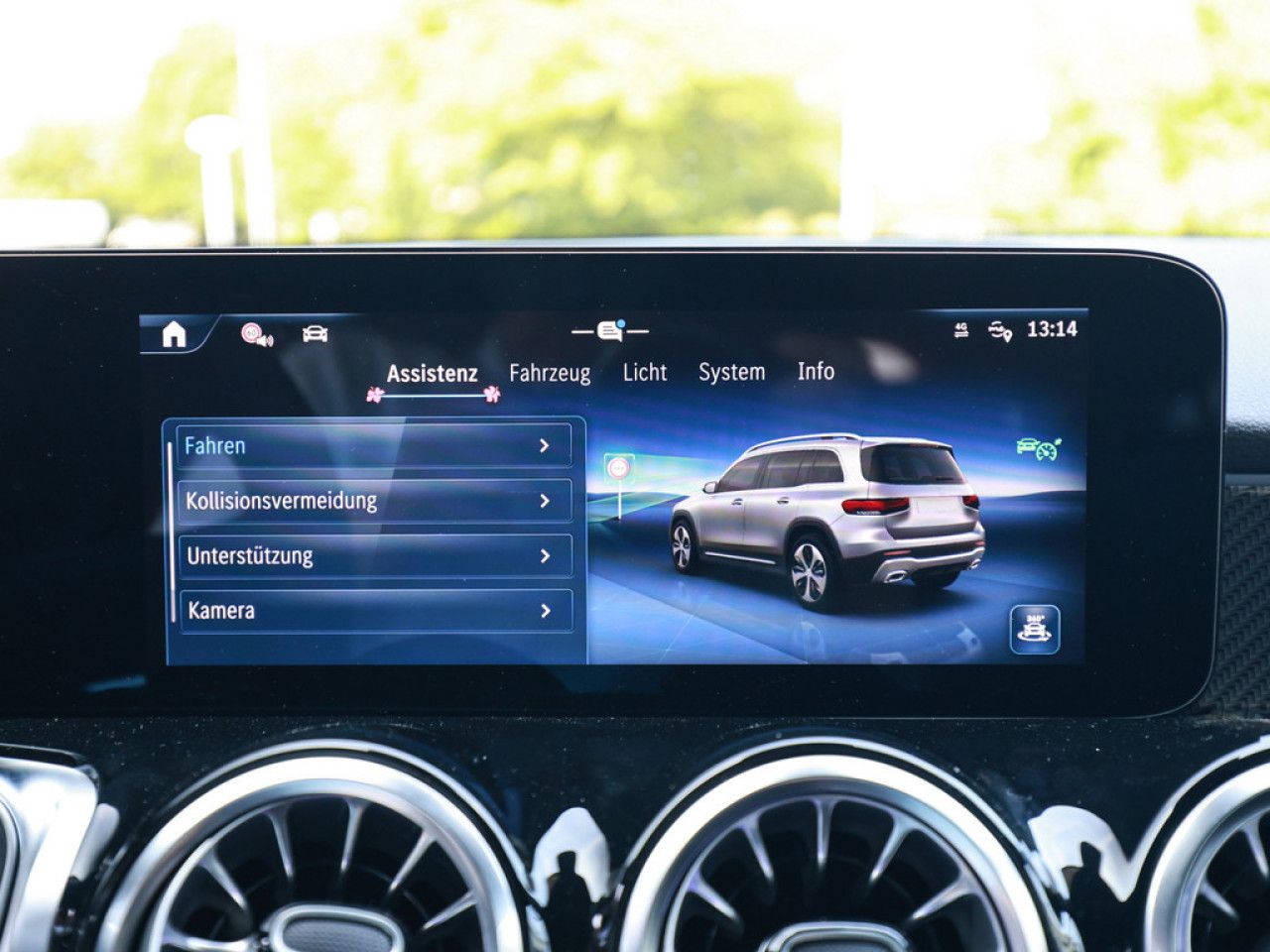 Mercedes-Benz GLB – Bild 11
