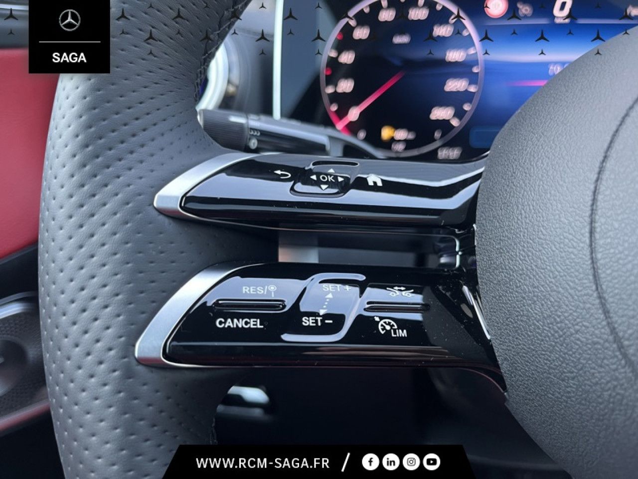 Photo du v&eacute;hicule 10 / 18