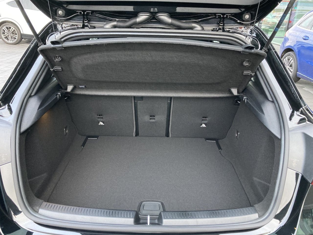 Mercedes-Benz A-Klasse – Bild 10