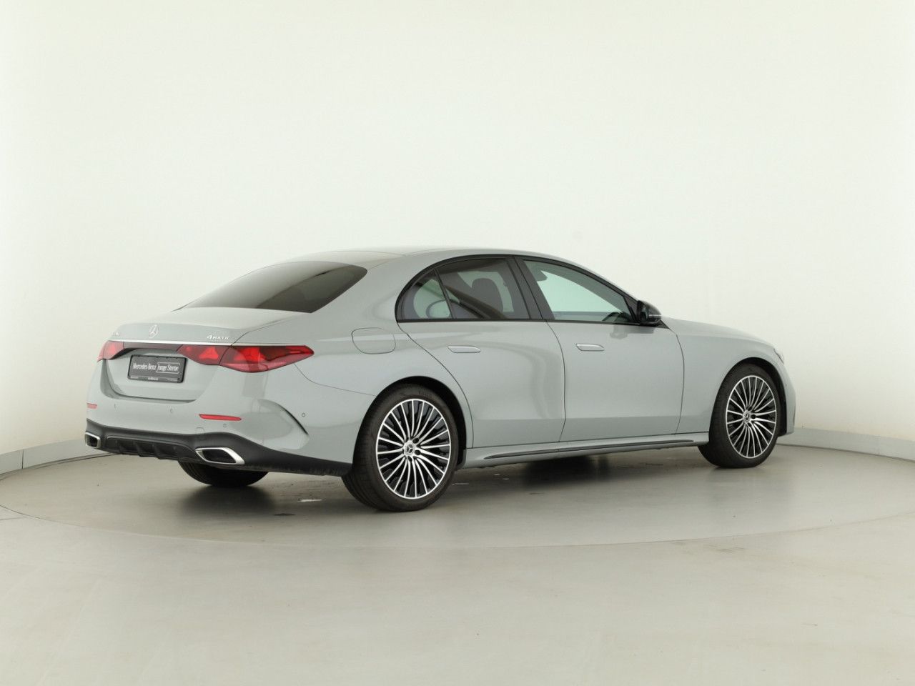 Mercedes-Benz E-Klasse – Bild 6