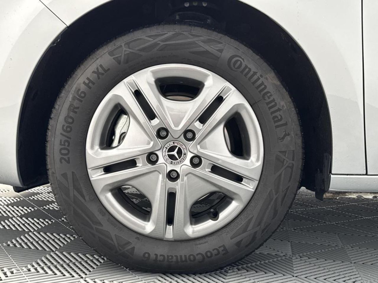 Zdjęcie pojazdu 9 / 20