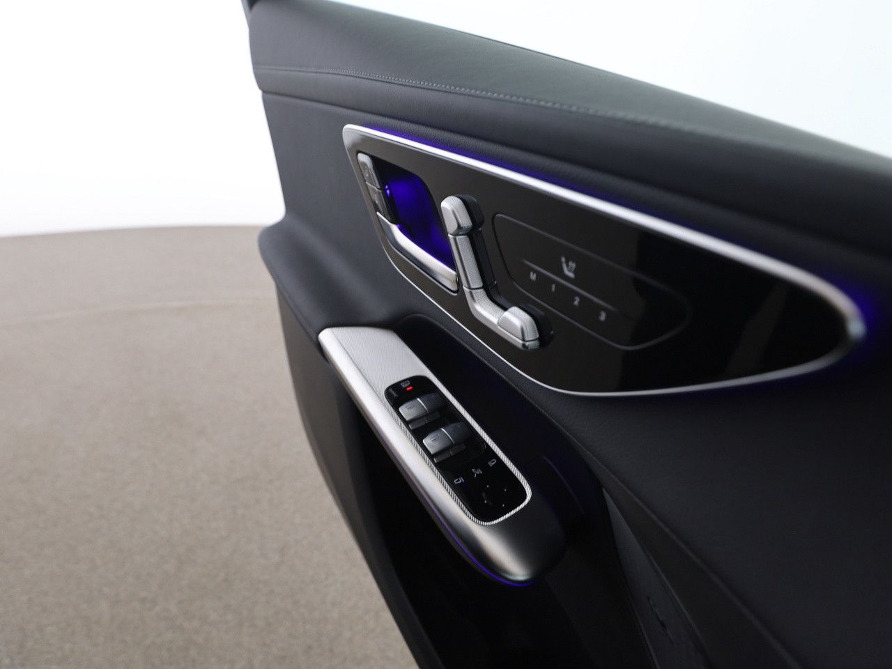 Mercedes-Benz GLC – Bild 13