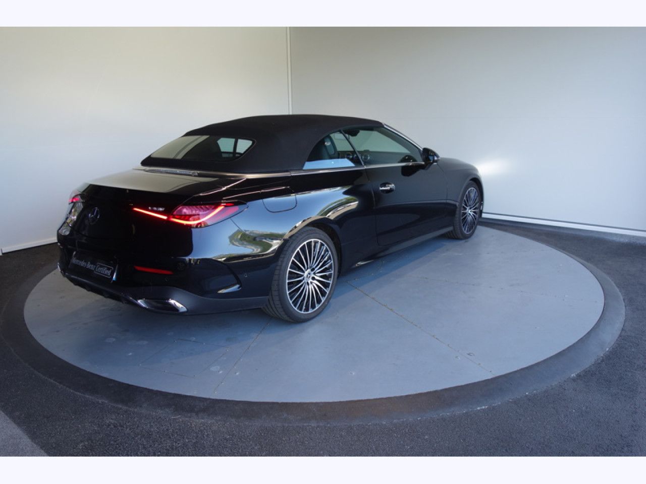 Photo du v&eacute;hicule 4 / 18