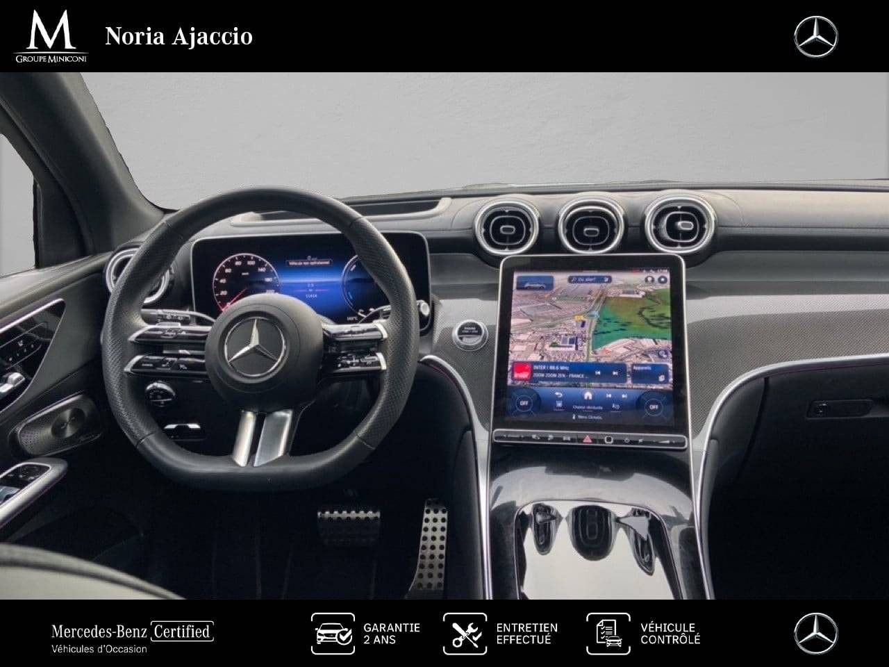 Photo du v&eacute;hicule 9 / 18