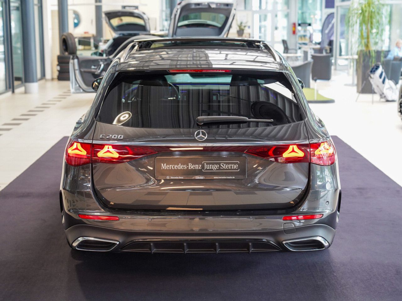 Mercedes-Benz E-Klasse – Bild 5