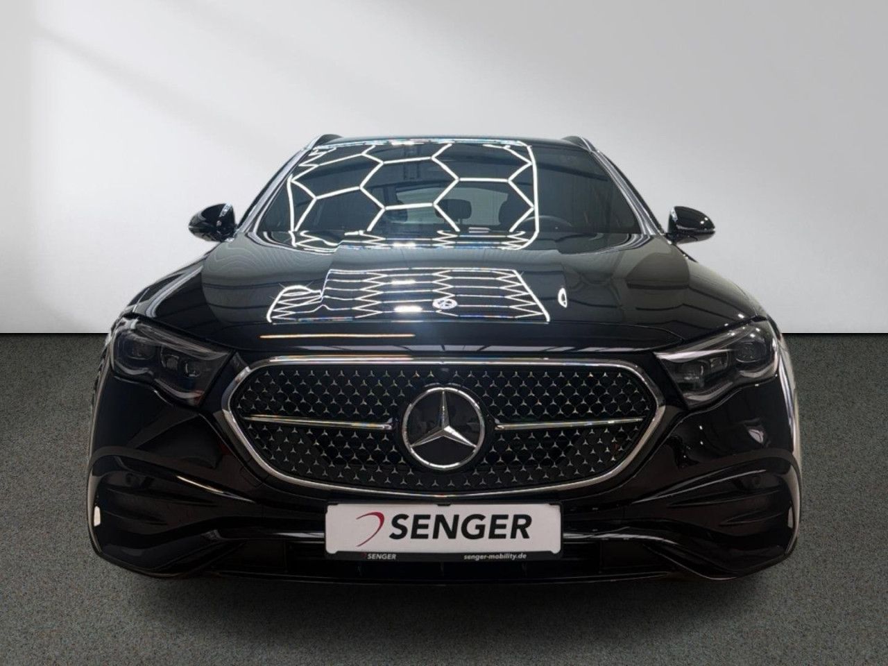 Mercedes-Benz E-Klasse – Bild 8