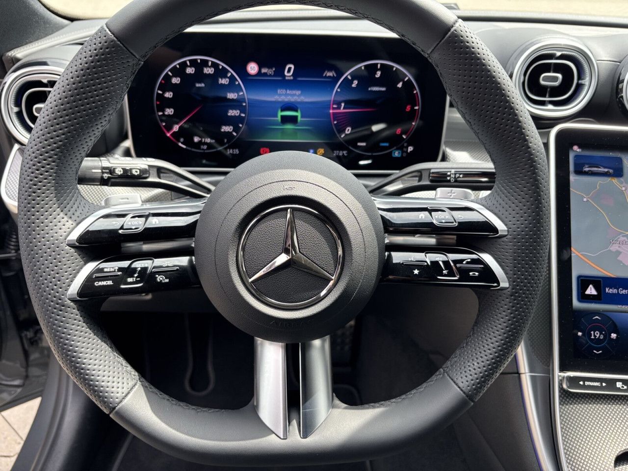 Mercedes-Benz C-Klasse – Bild 12