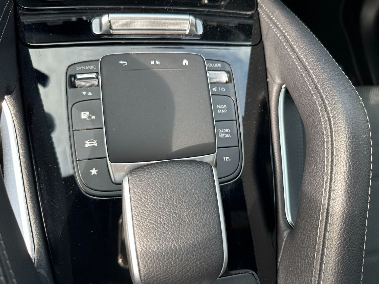 Fahrzeugbild 23 / 28