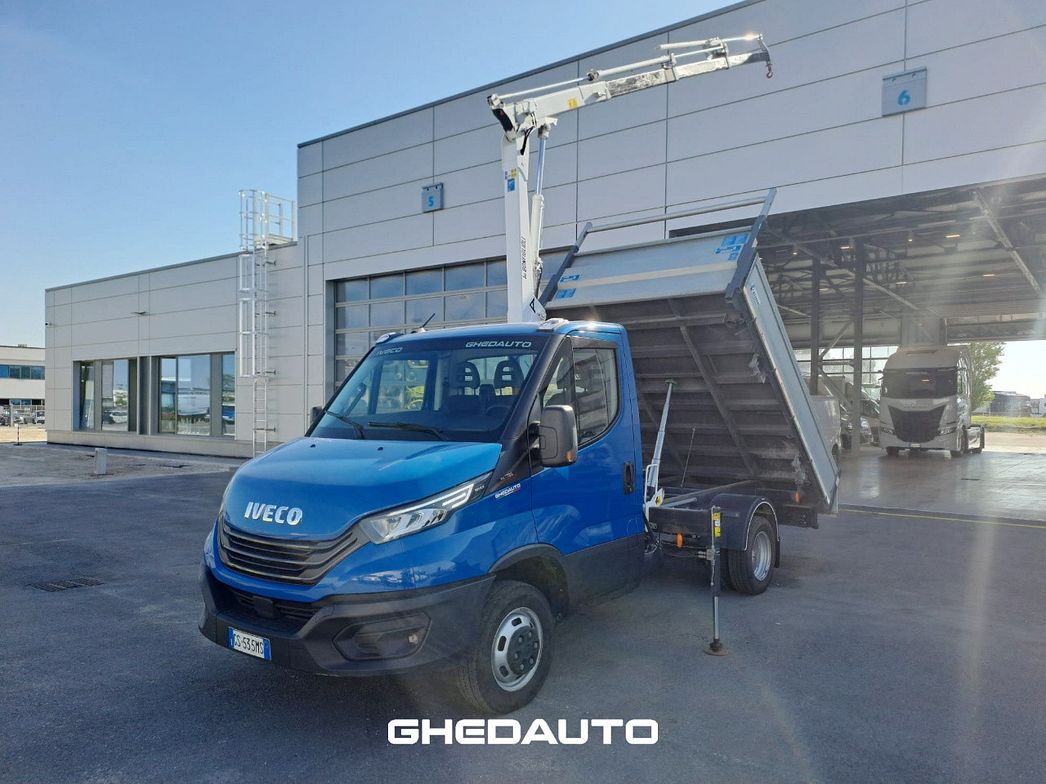 IVECO | DAILY 35C18 3.0 RIBALTABILE CON GRU E RADIOCOMANDO