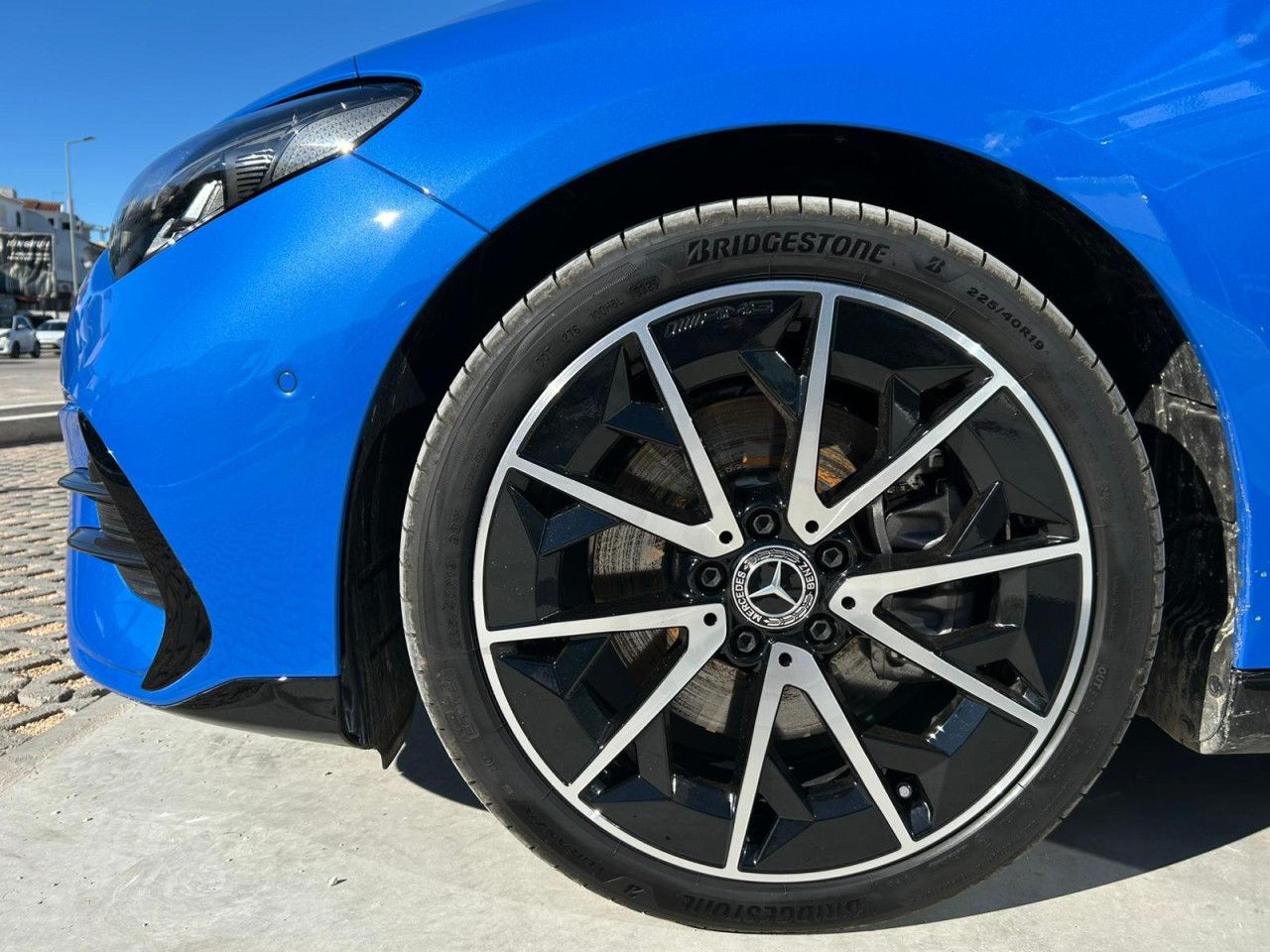 Imagem do veículo 12 / 14