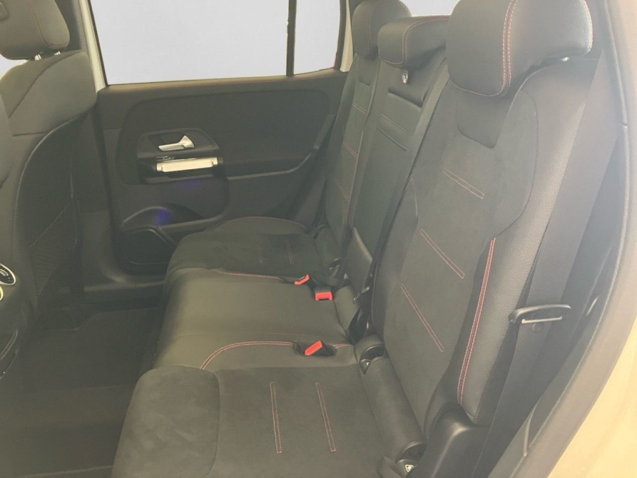 Mercedes-Benz GLB – Bild 13