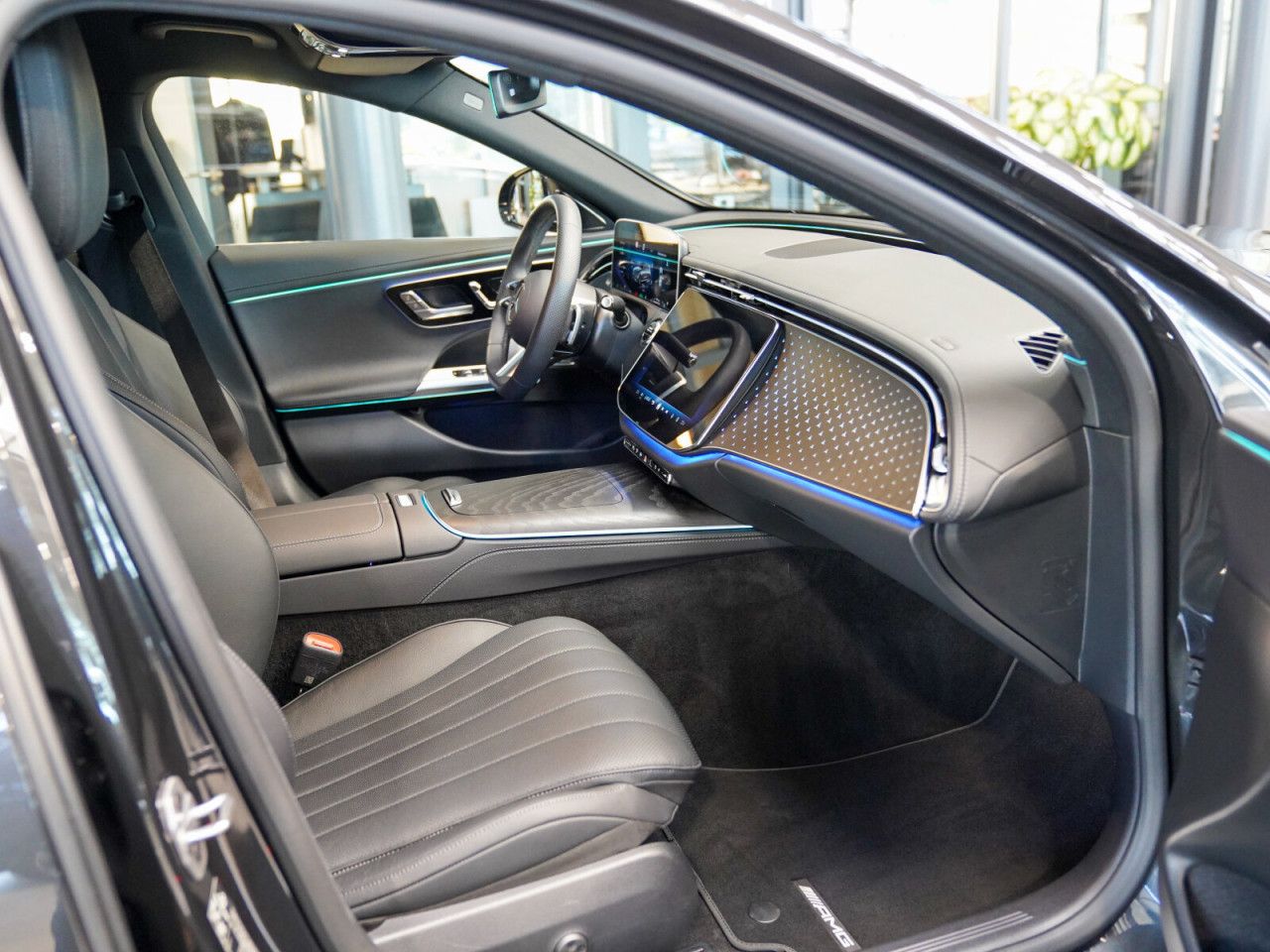 Mercedes-Benz E-Klasse – Bild 11