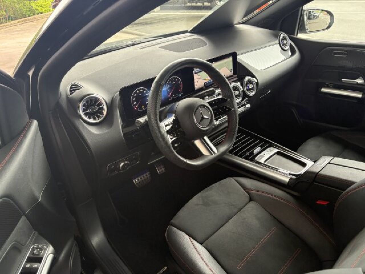 Fahrzeugbild 12 / 17