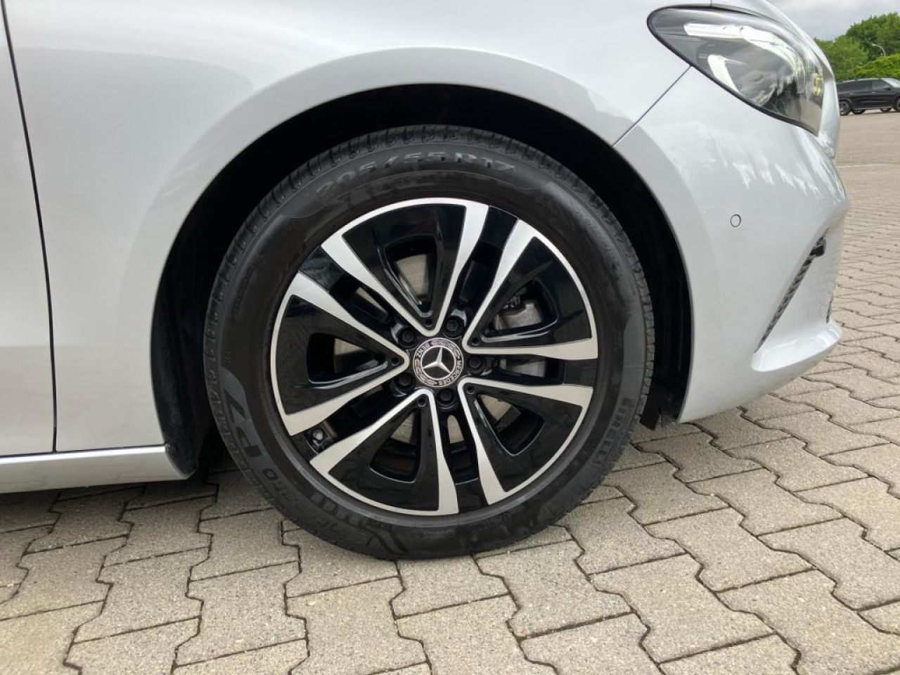 Fahrzeugbild 6 / 20