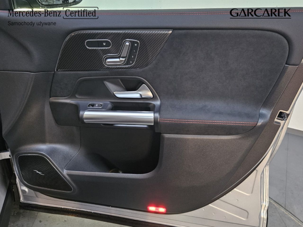 Zdjęcie pojazdu 24 / 26