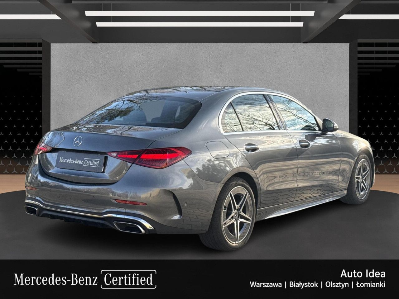 Zdj&eogon;cie pojazdu 4 / 23