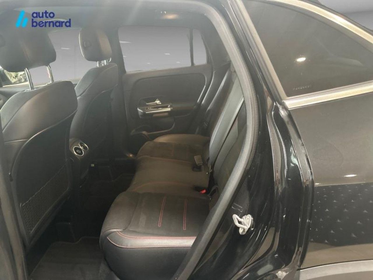 Photo du véhicule 10 / 17