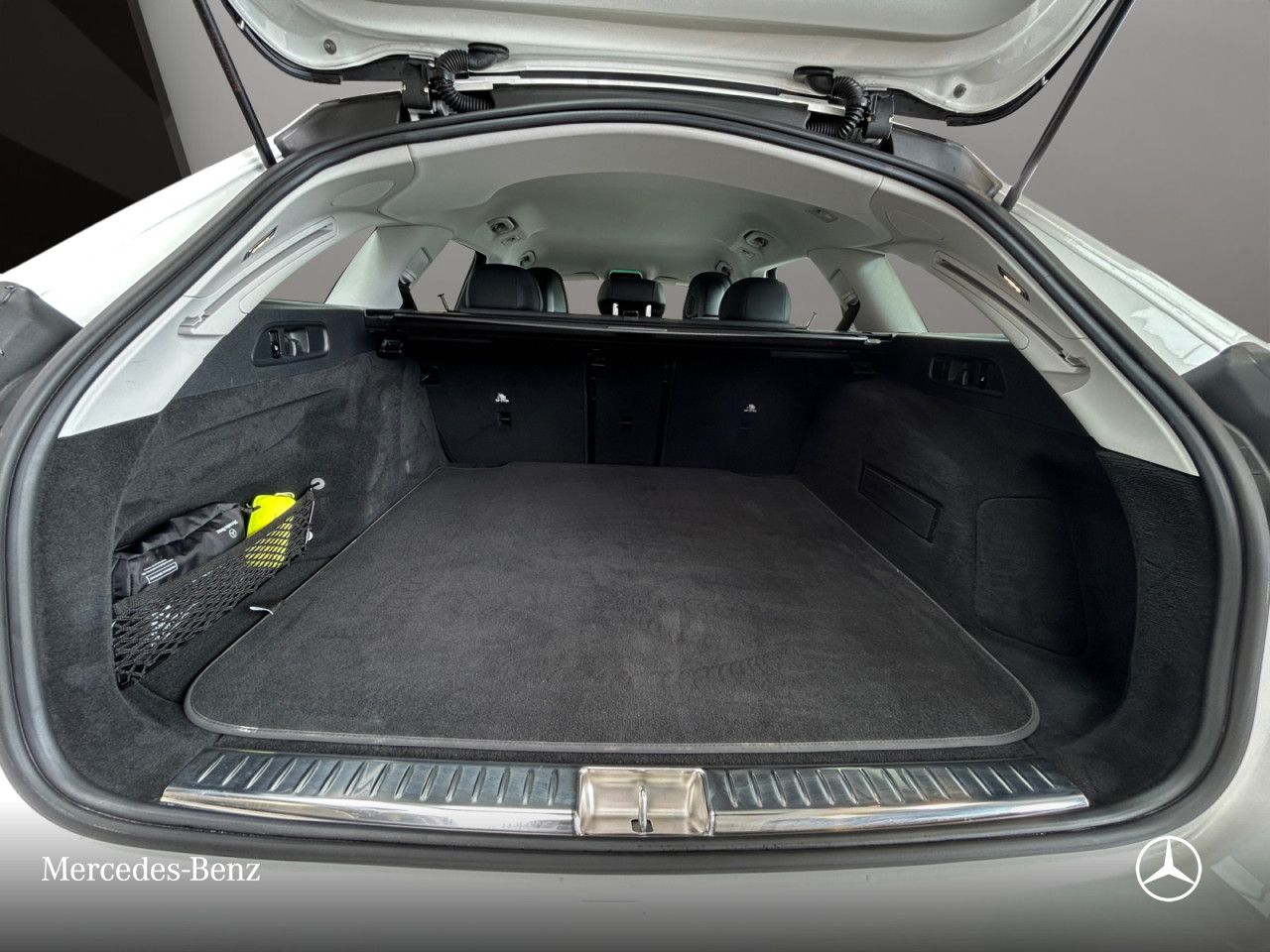 Mercedes-Benz E-Klasse – Bild 15