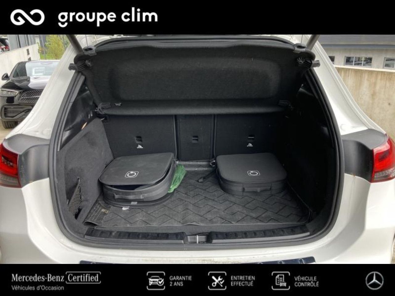 Photo du v&eacute;hicule 12 / 18