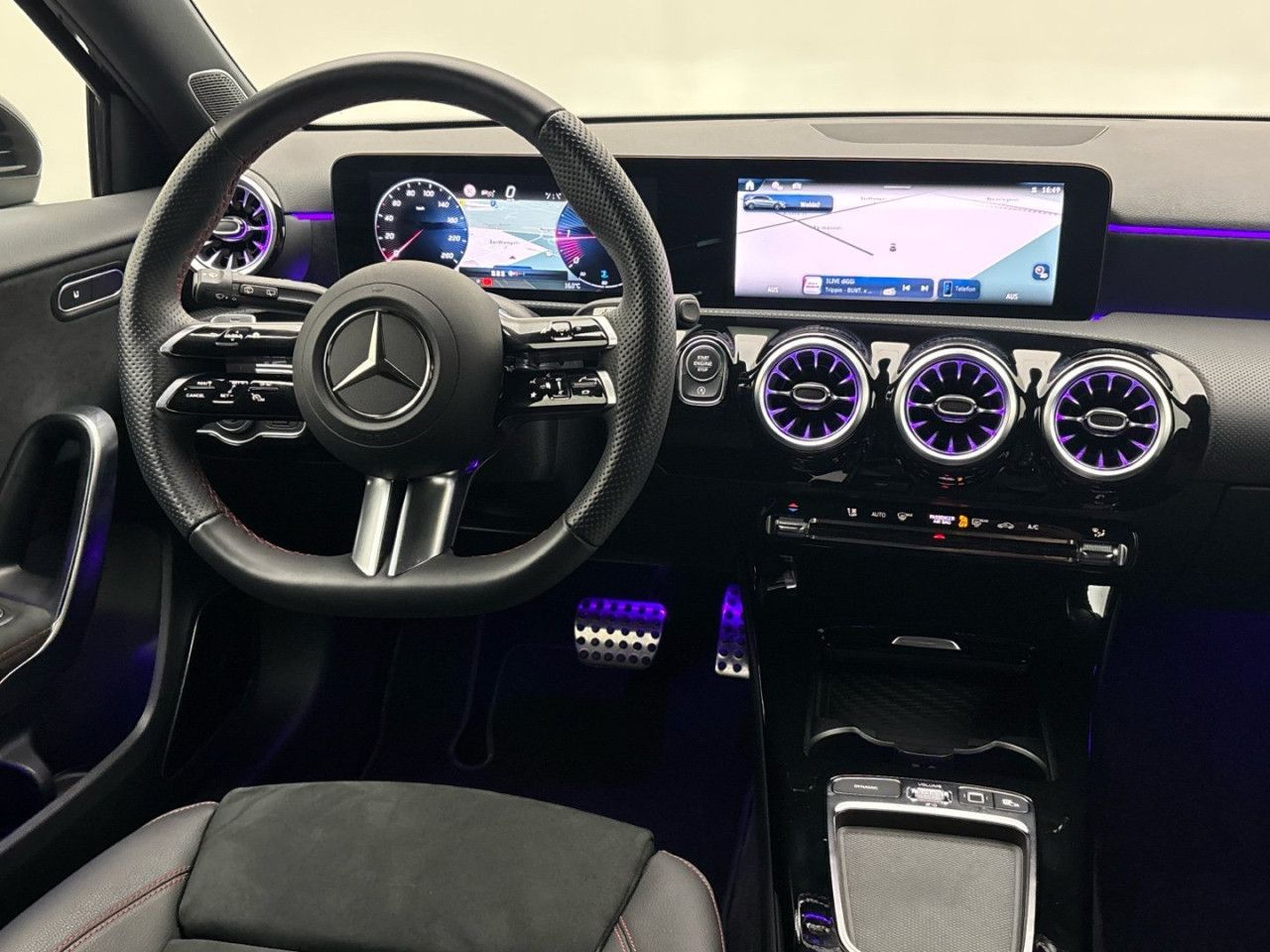 Mercedes-Benz A-Klasse – Bild 13