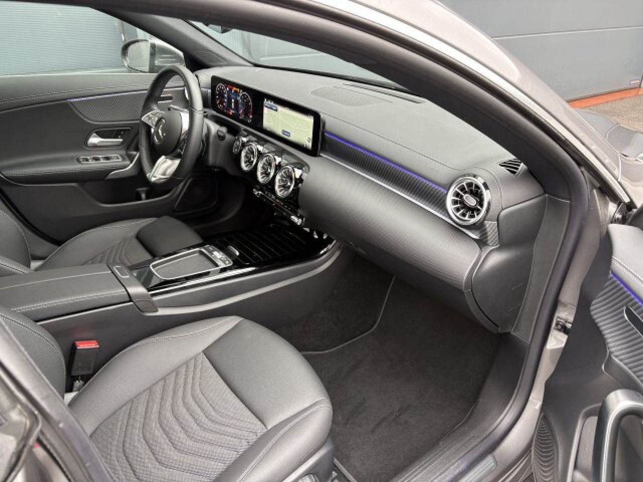 Fahrzeugbild 11 / 15