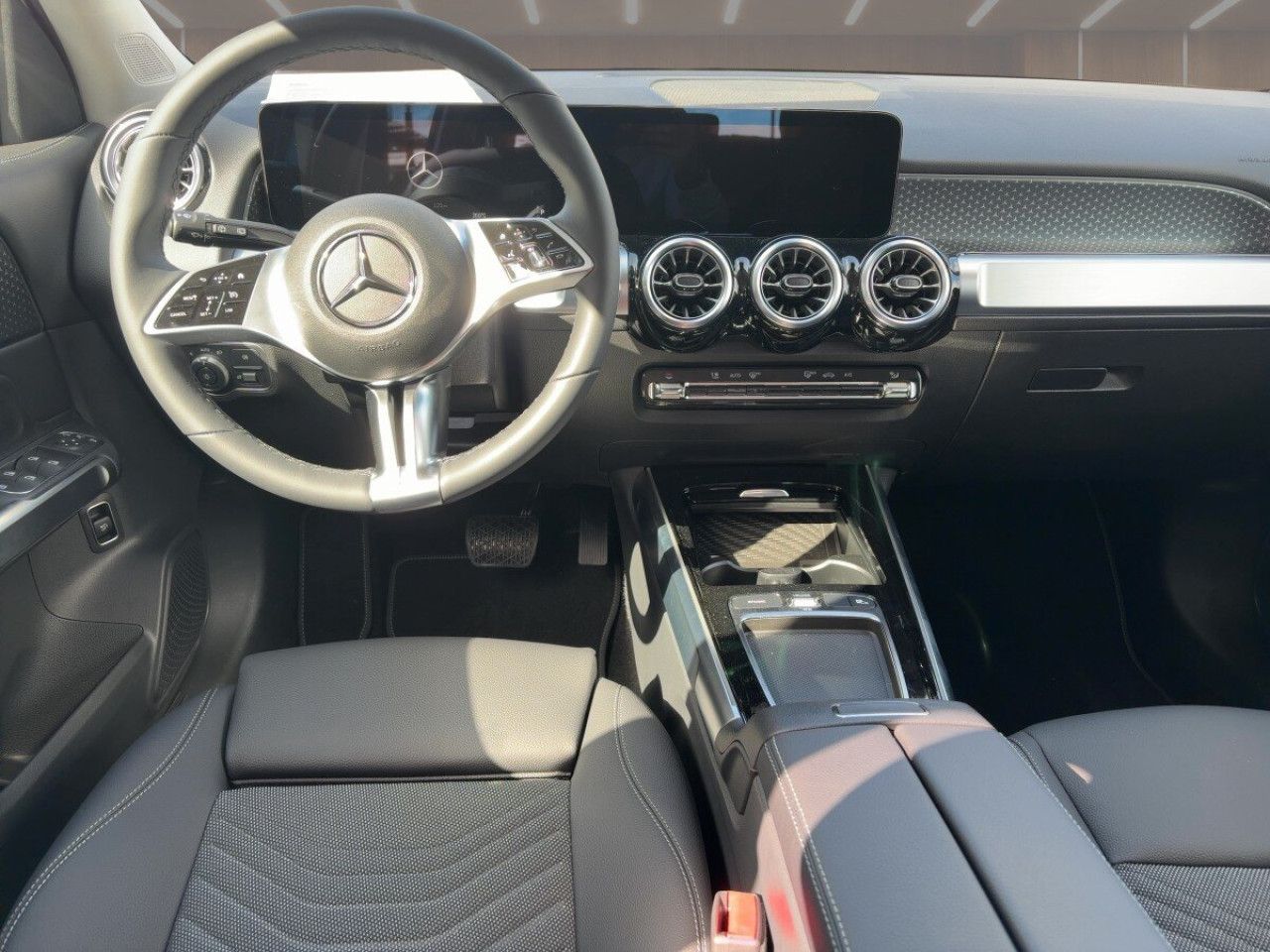 Mercedes-Benz GLB – Bild 12