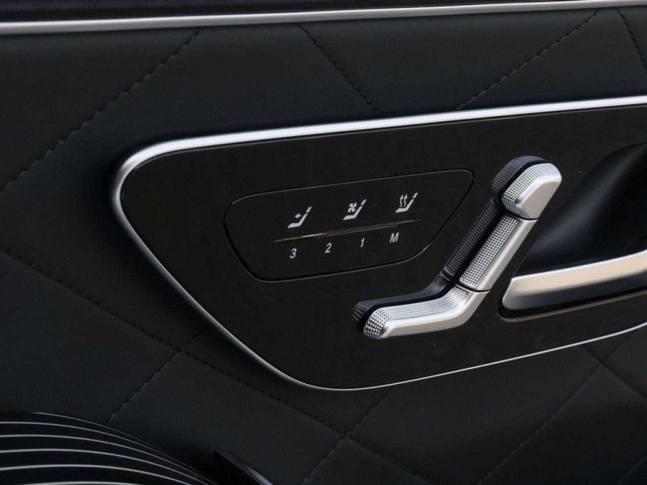 Mercedes-Benz S-Klasse – Bild 10
