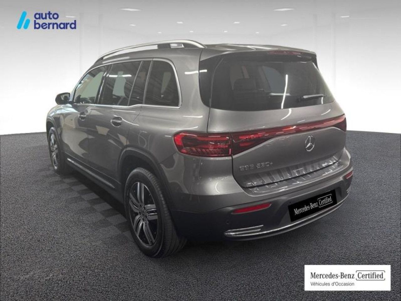 Photo du v&eacute;hicule 7 / 17