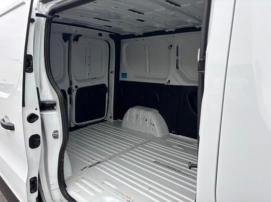 Vehicle image 6 / 14