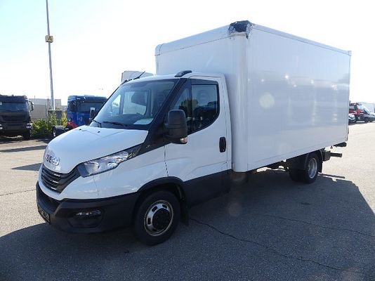 Vehicle image 2 / 7