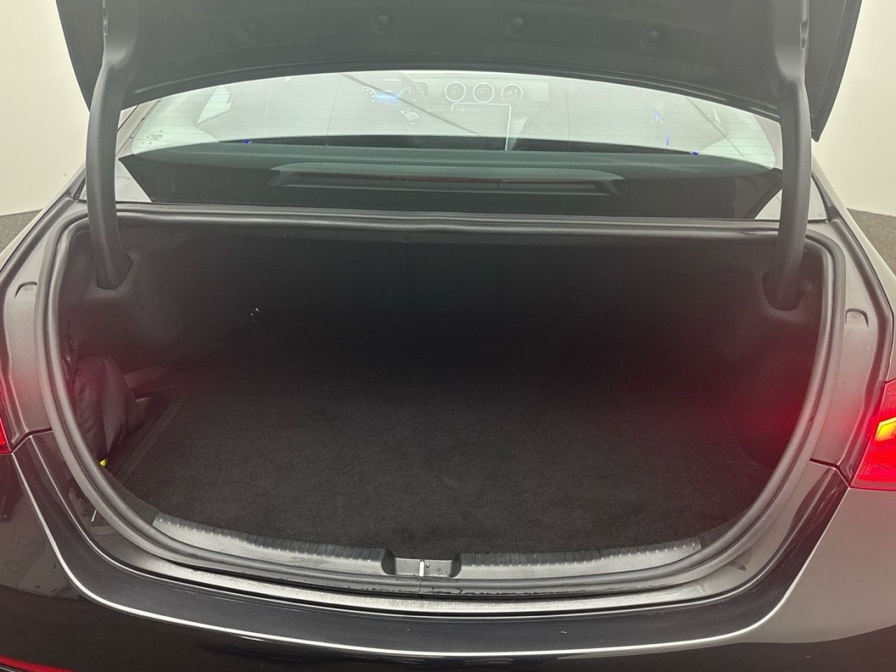 Mercedes-Benz C-Klasse – Bild 16