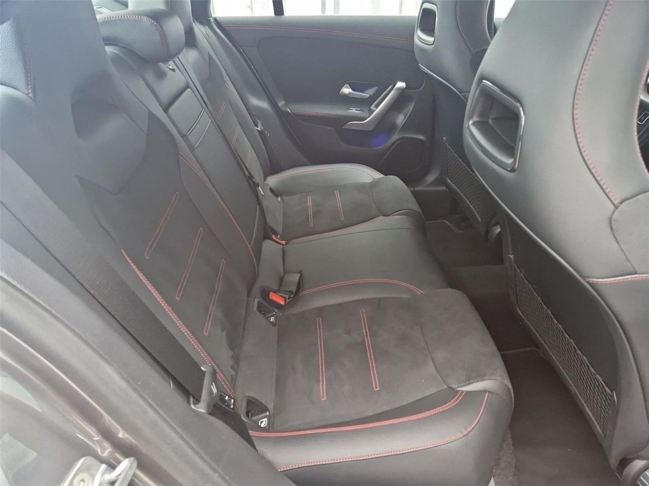 Fahrzeugbild 19 / 24